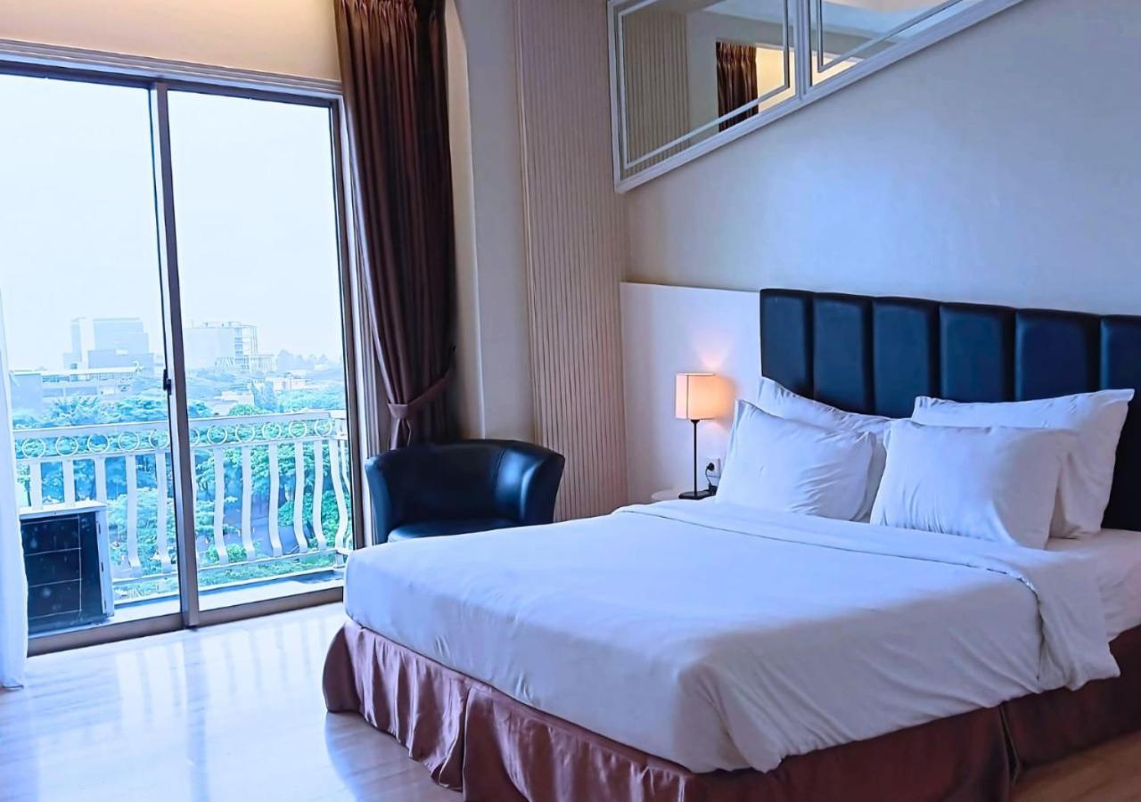 The Grantage Hotel & Sky Lounge Serpong Exterior foto